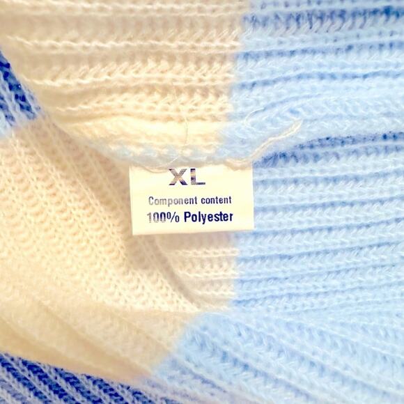 Blue and White Striped Women's Sweater Sz XL NWOT (Unbranded) - Picture 7 of 8